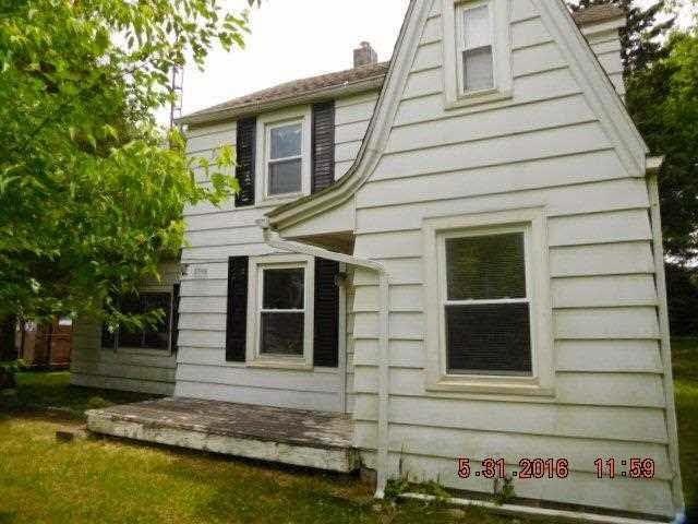Front View of Home