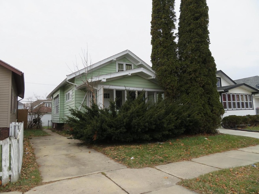 1944 Franklin St