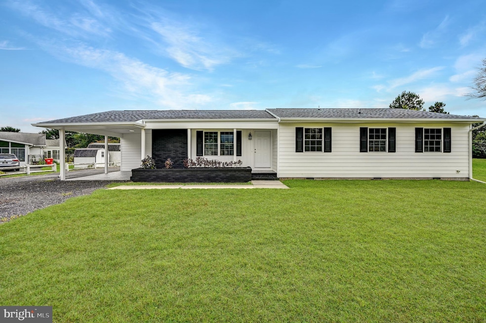 For Sale $349,900 • Co-Listing Agent