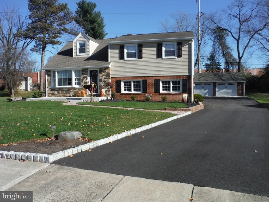 1608 Dogwood Rd, Flourtown, PA 19031 - photo 1