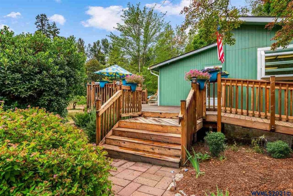 40444 Shimanek Bridge Dr, Scio, OR 97374 - photo 1