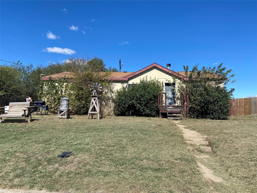 1510 Smooth Stone Dr, Cleburne, TX 76033 - photo 1