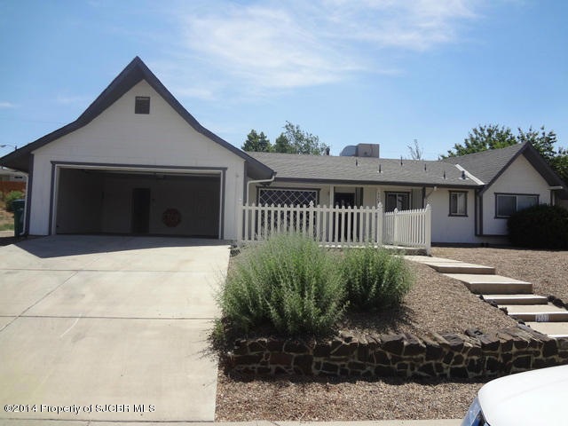 4308 Beckland Dr, Farmington, NM 87402 - photo 1