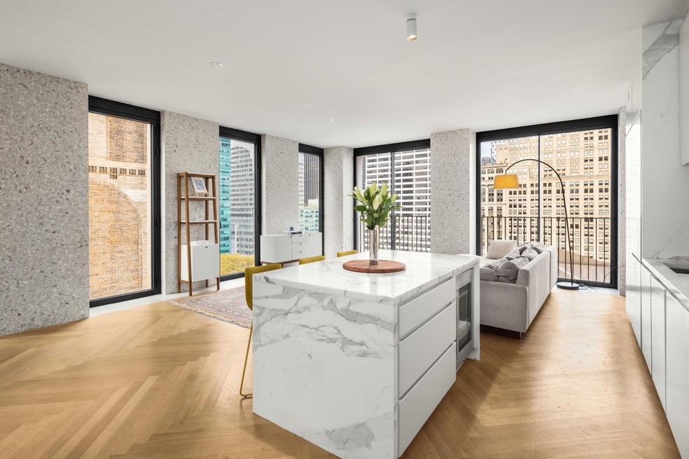 The Bryant unit 17A, New York, NY 10018 - photo 1