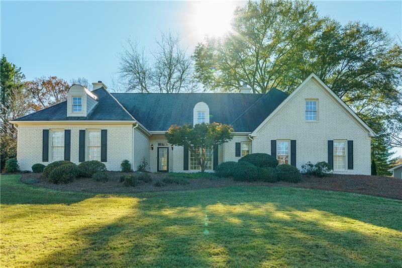 1320 Briers Creek Dr, Alpharetta, GA 30004 - photo 1