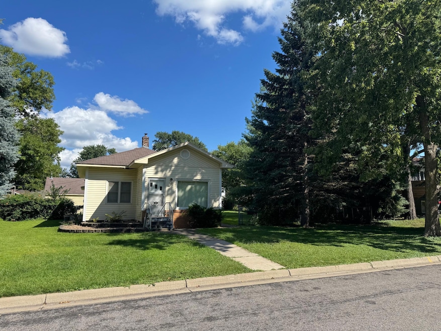 For Sale $289,900 • Co-Listing Agent