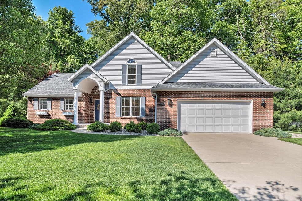 391 Arbor Ridge