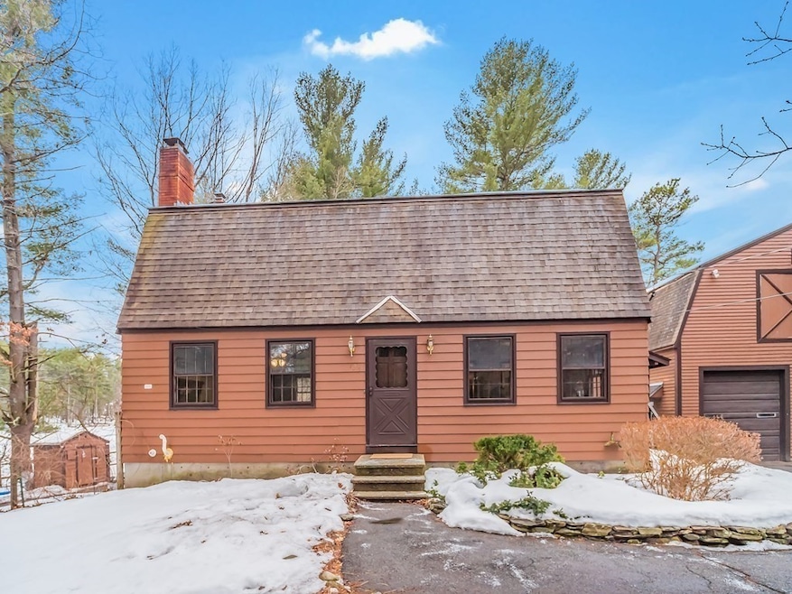 135 Lowell Rd, Pepperell, MA 01463 - photo 1