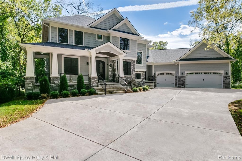 6415 Upper Straits Blvd, West Bloomfield, MI 48324 - photo 1