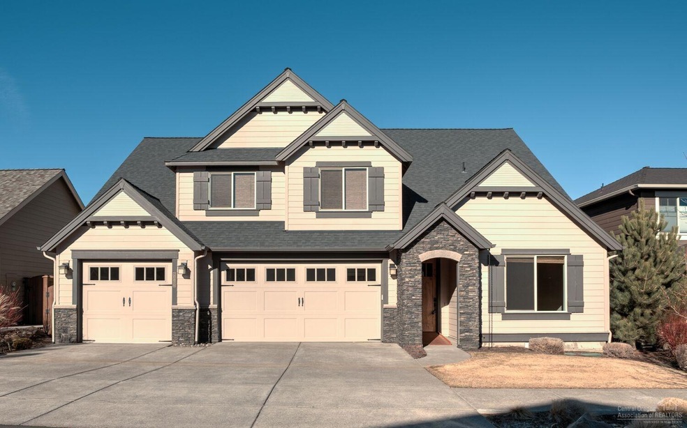 20870 Golden Gate Place, Bend, OR 97702 - photo 1