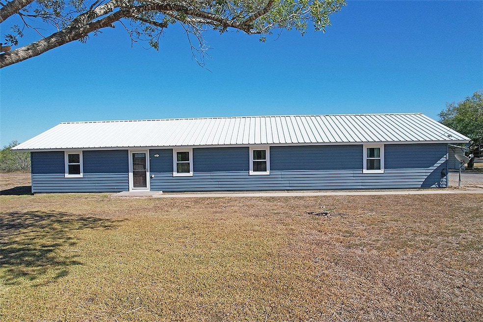 5364 County Road 1657, Odem, TX 78370 - photo 1