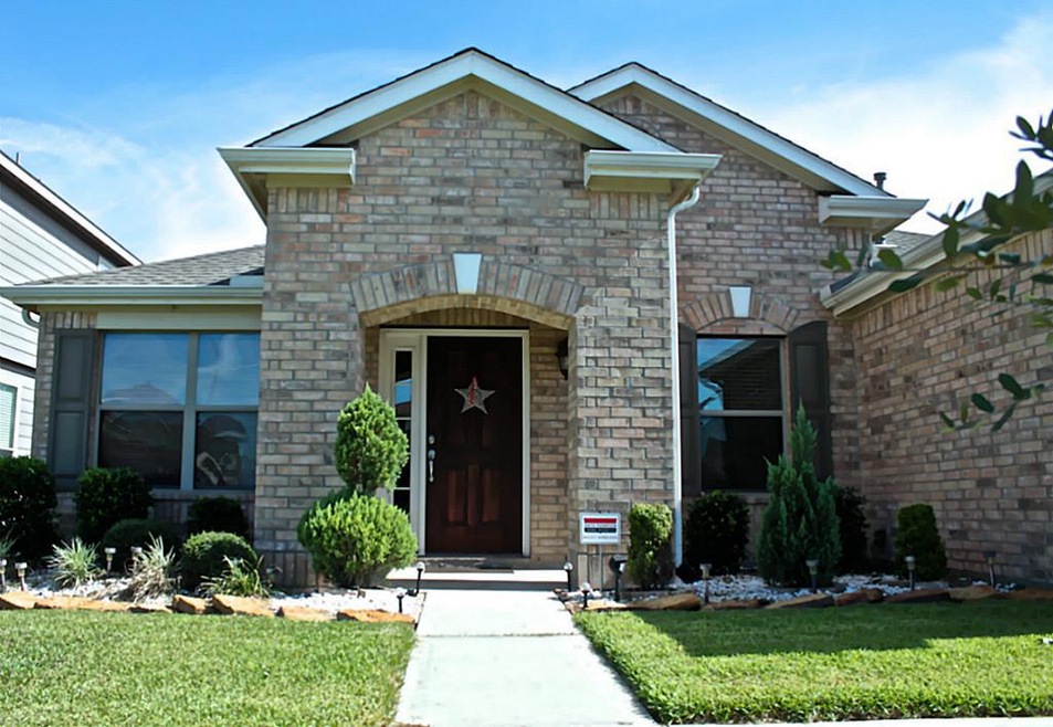 29426 Legends Bluff Dr, Spring, TX 77386 - photo 1