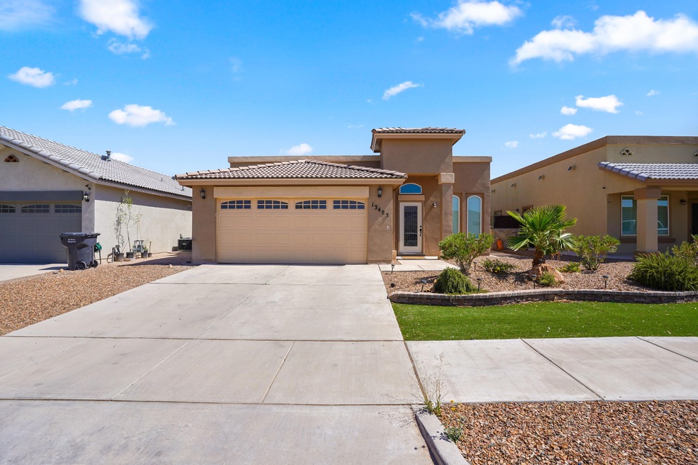 13483 Hazelwood St, Horizon City, TX 79928 - photo 1