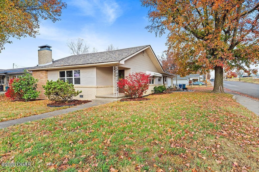 2841 E 14th St, Joplin, MO 64801 - photo 1