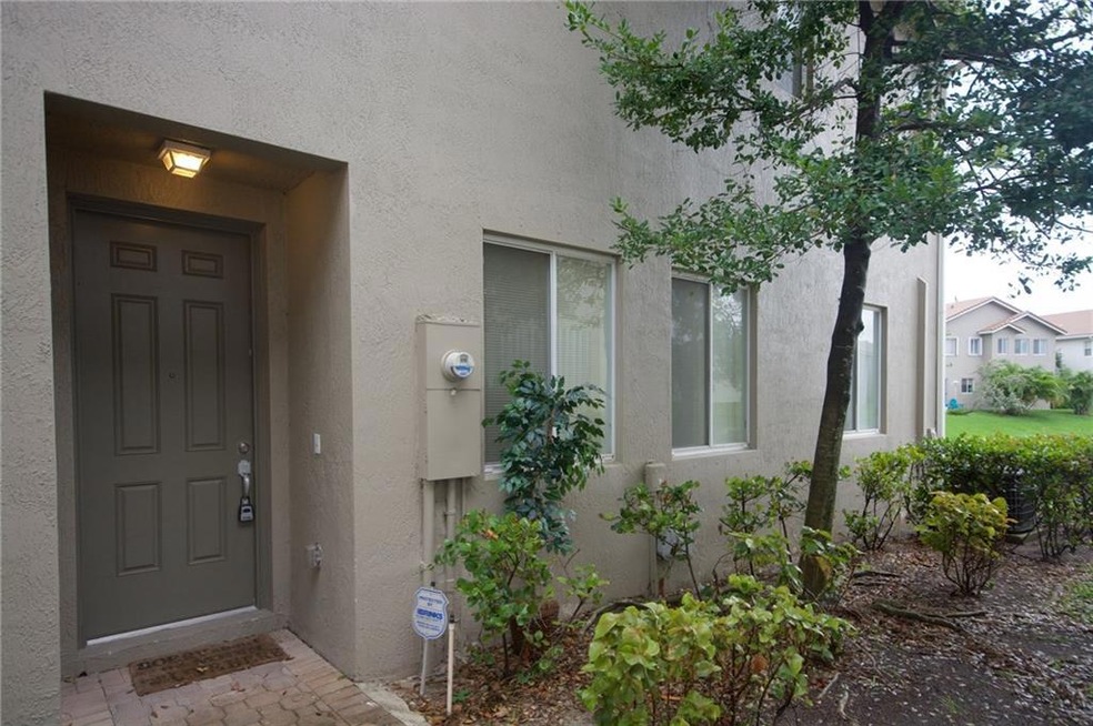 3256 Laurel Ridge Cir, Riviera Beach, FL 33404 - photo 1