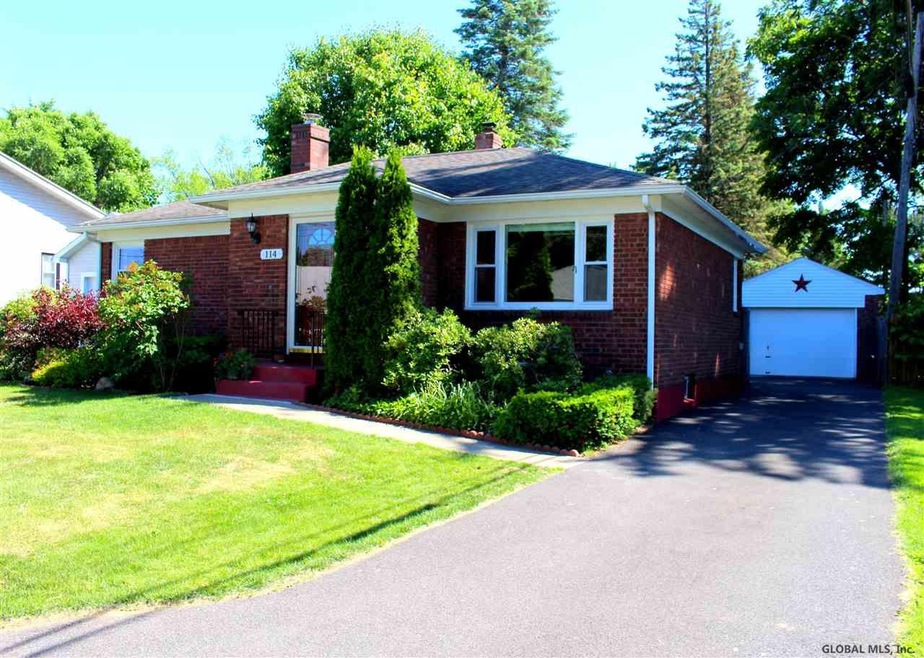 114 Hazelhurst Ave, Albany, NY 12203 - photo 1