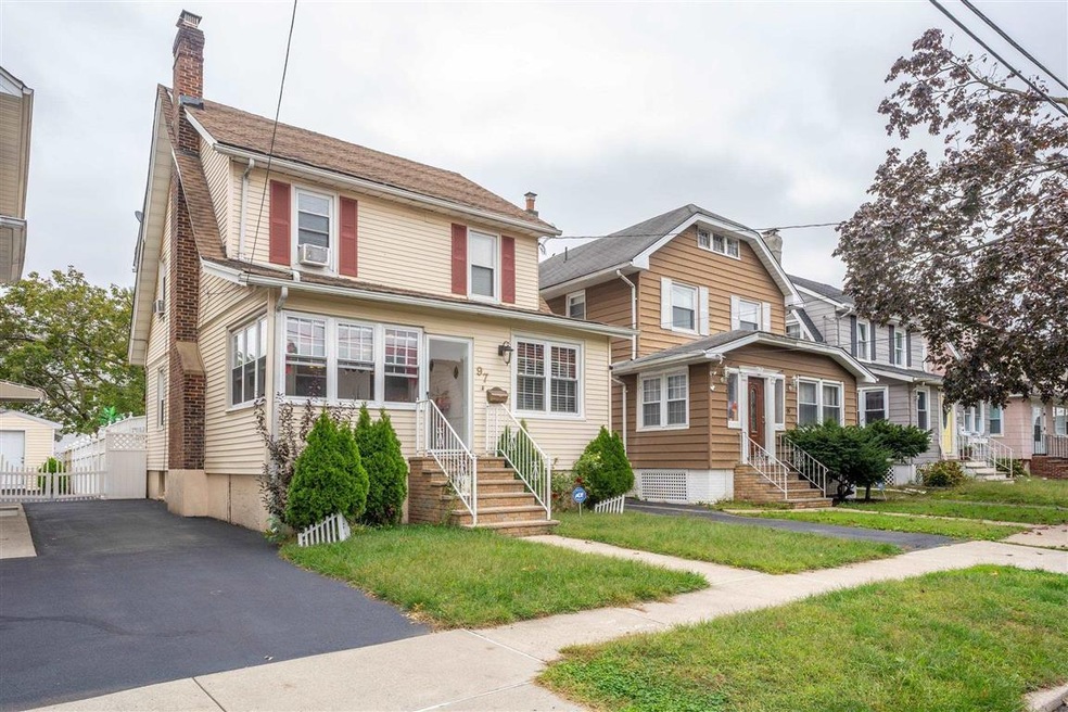 97 Waldo Ave, Bloomfield, NJ 07003 - photo 1