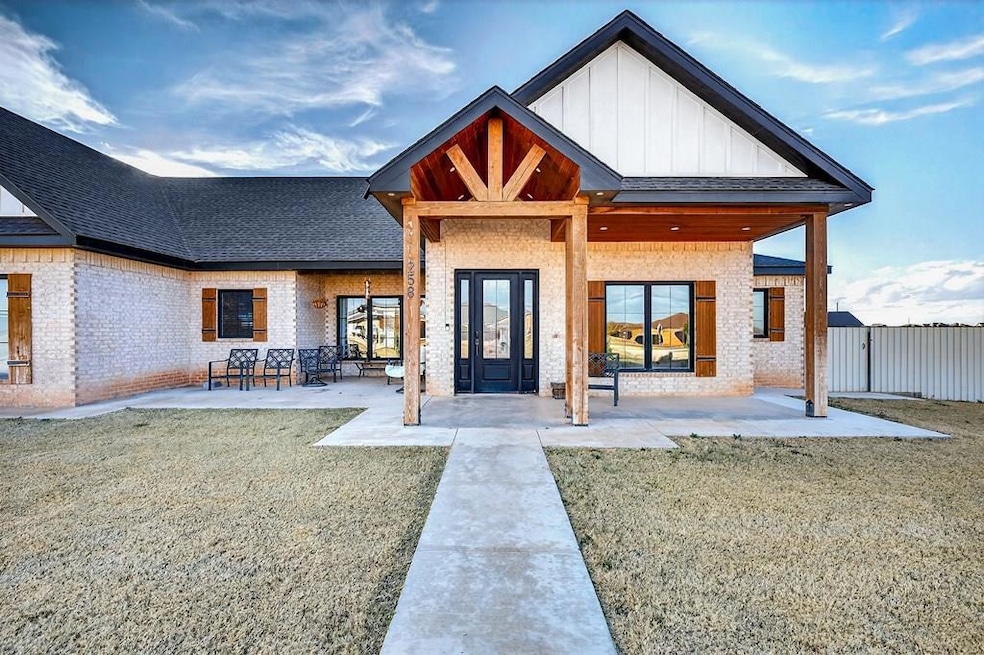 258 Private Rd 303-L, Seminole, TX 79360 - photo 1