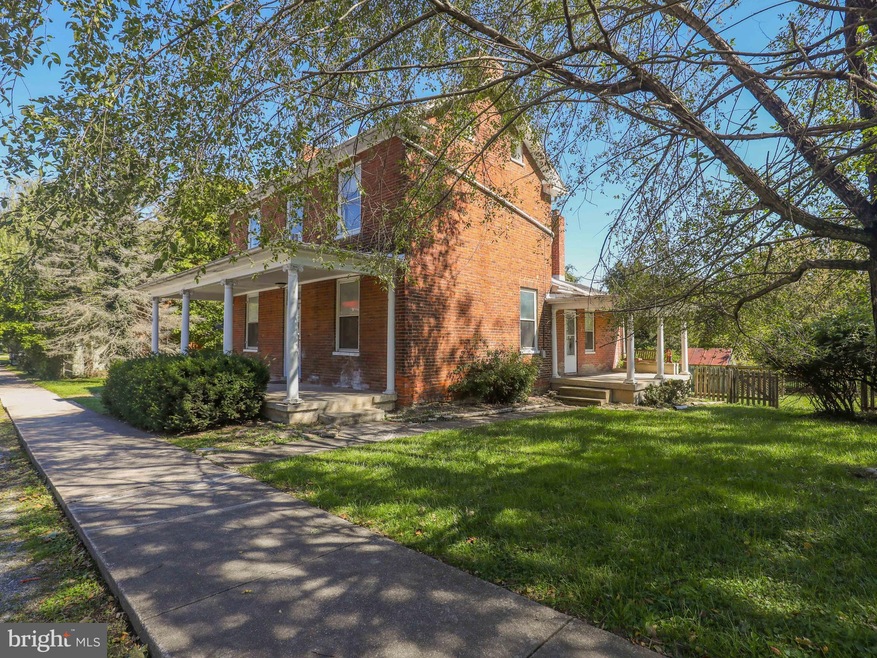1603 W Washington St, Harpers Ferry, WV 25425 - photo 1