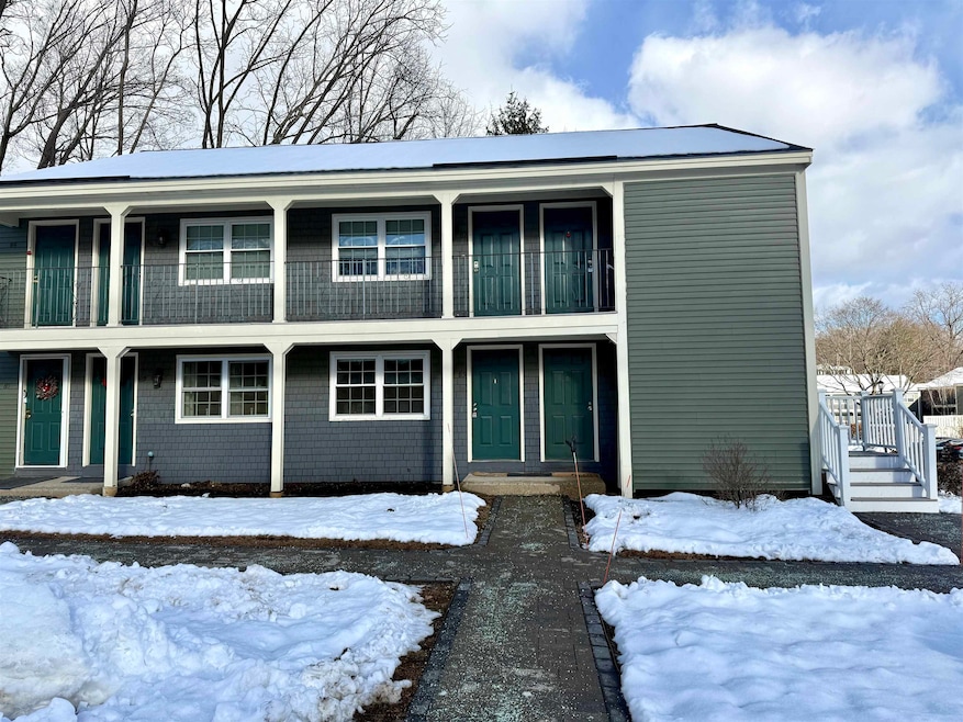 83 Cricket Brook, Dover, NH 03820 - photo 1