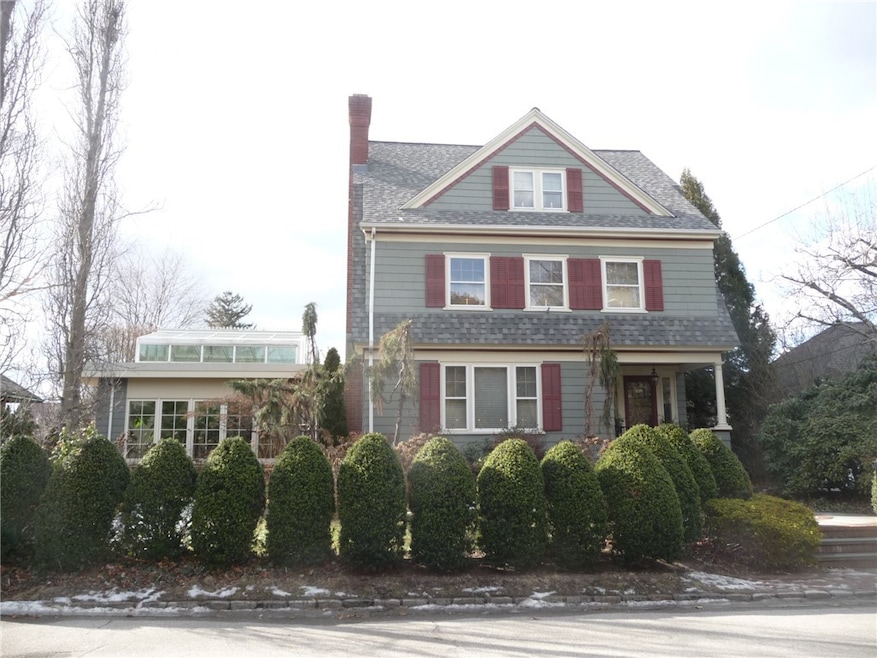15 Kensington Rd, Cranston, RI 02905 - photo 1