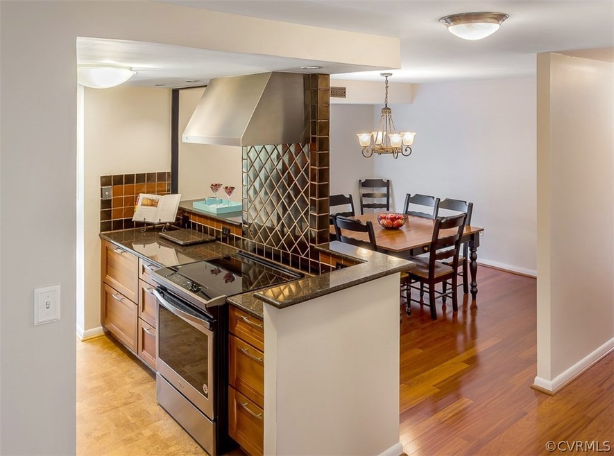 1505 Thistle Rd unit 301, Henrico, VA 23238 - photo 1