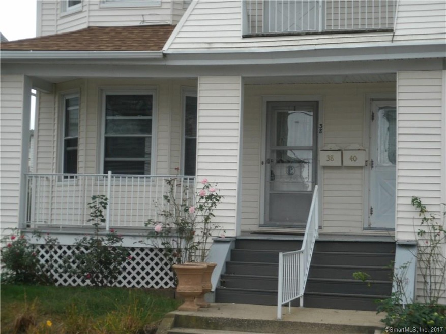 1st floor with a porch