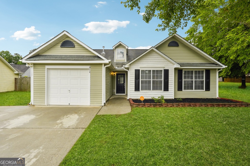 914 Moonlit Crescent, Stockbridge, GA 30281 - photo 1