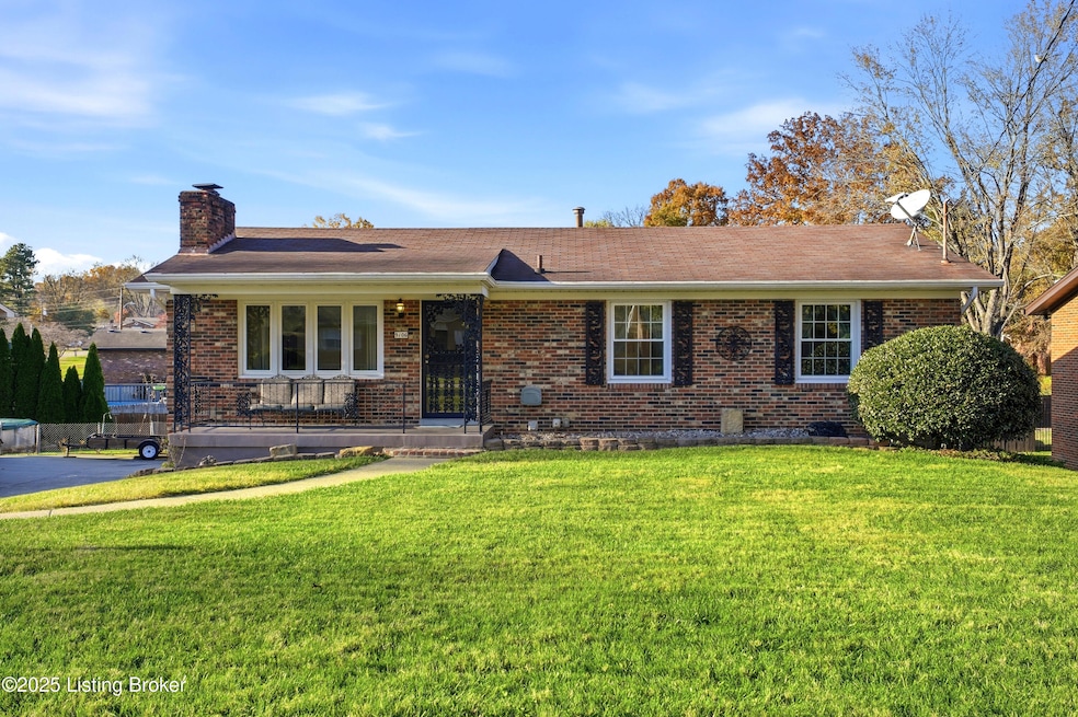 9106 Pomona Place, Louisville, KY 40272 - photo 1