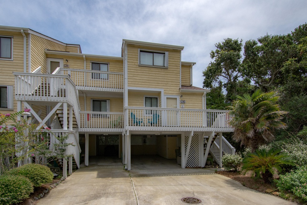 2404 OCEAN DUNES-1