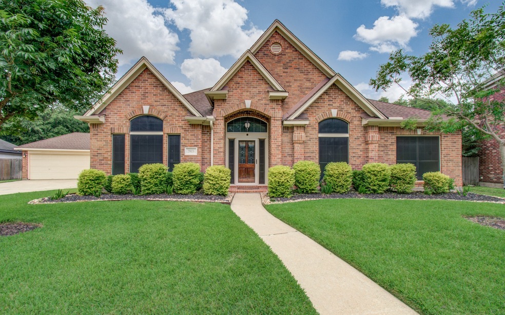 7923 High Knoll Ln, Houston, TX 77095 - photo 1