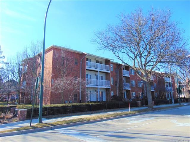 444 Chester Exterior.jpg