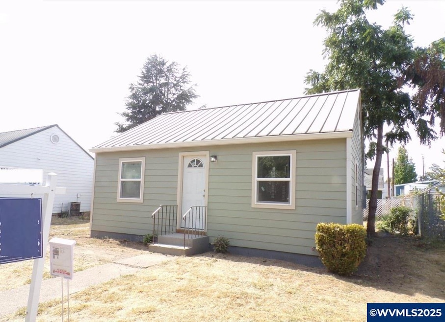 1925 Liberty St NE, Salem, OR 97301 - photo 1