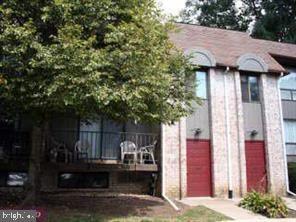 704 A A Putnam Blvd unit A, Wallingford, PA 19086 - photo 1