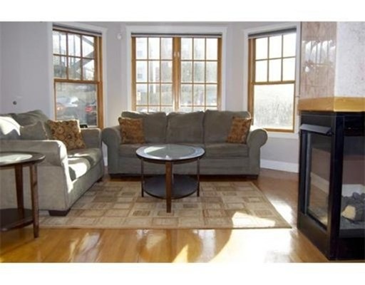 40 Baxter St unit 1, Boston, MA 02127 - photo 1