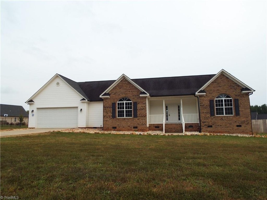 3020 Elderberry Ct, Asheboro, NC 27205 - photo 1