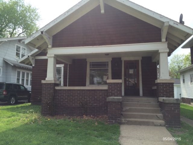 1711 Frances Ave, Elkhart, IN 46516 - photo 1
