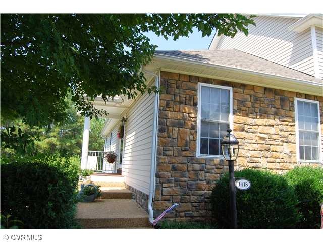Exterior Front - Welcome to 1418 Quiet Lake Loop -