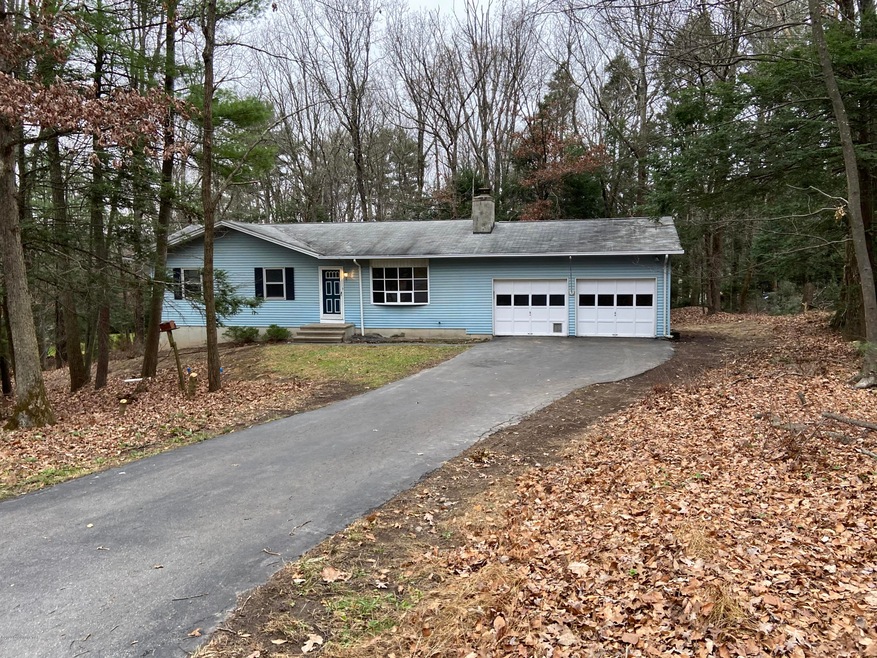 184 Longwoods Dr, Saylorsburg, PA 18353 - photo 1