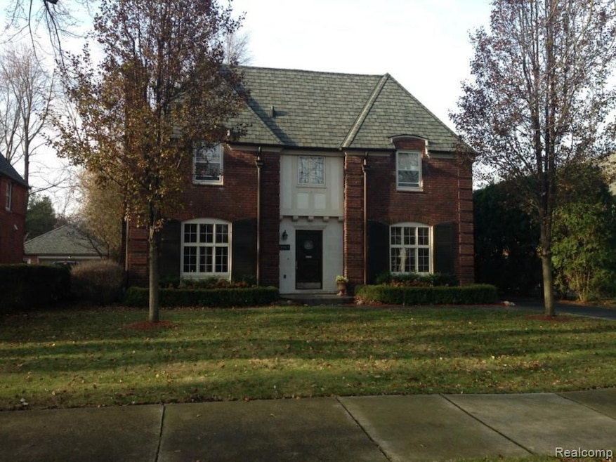 1053 Audubon Rd, Grosse Pointe Park, MI 48230 - photo 1