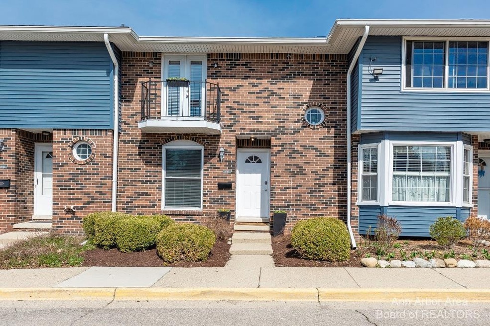 2757 Page Ave unit 66, Ann Arbor, MI 48104 - photo 1