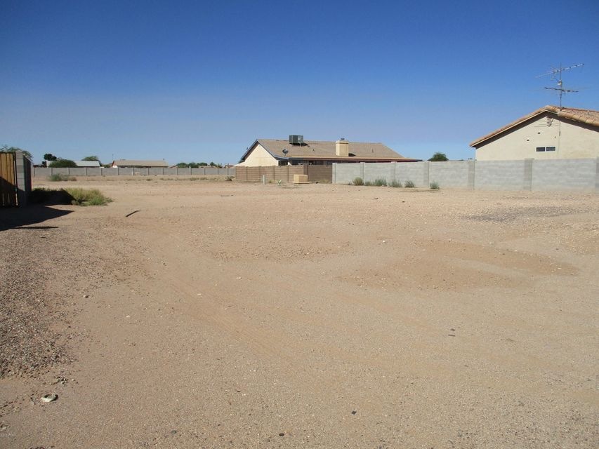 lot looking north
