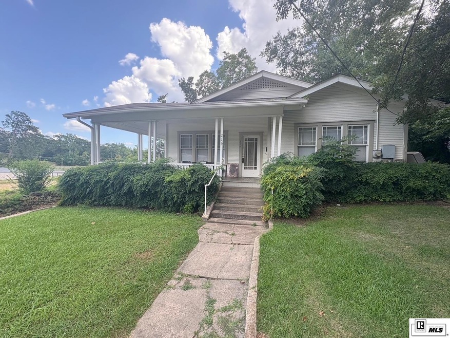 216 E Georgia Ave, Ruston, LA 71270 - photo 1