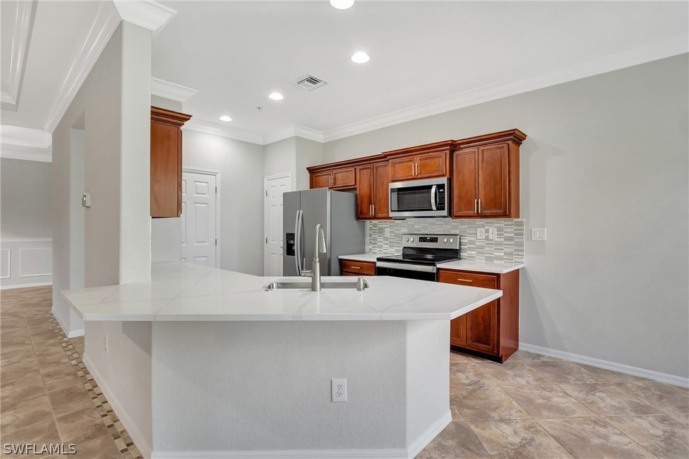 12850 Carrington Cir unit 6, Naples, FL 34105 - photo 1