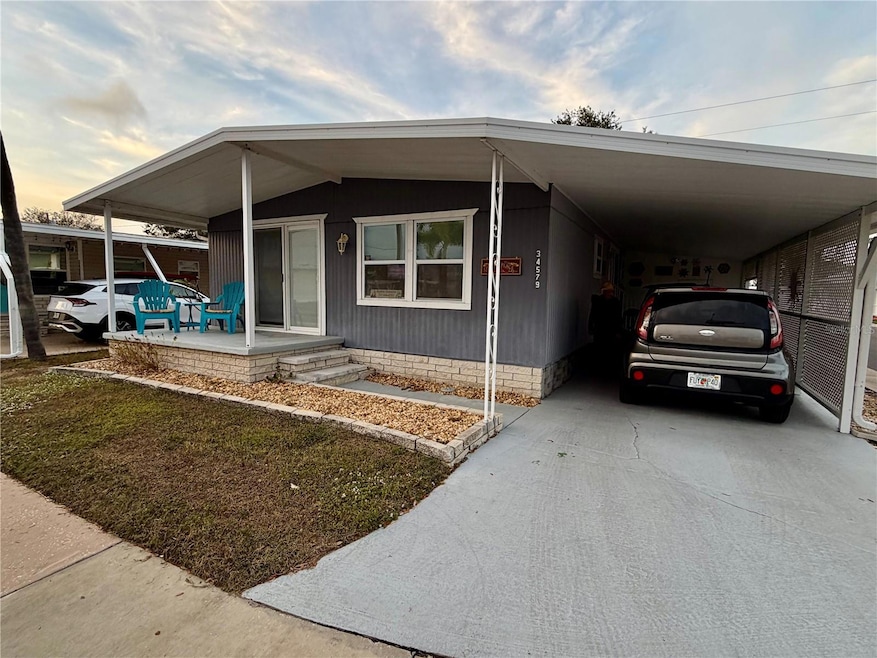 34579 Gardenia Dr N, Pinellas Park, FL 33781 - photo 1