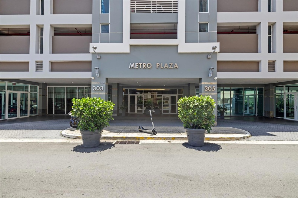 305 Calle Villamil unit 1508, San Juan, PR 00907 - photo 1