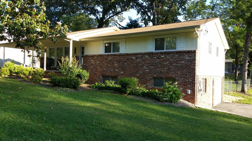 510 Appian Way, Chattanooga, TN 37415 - photo 1