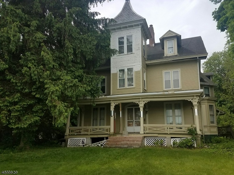 376 Clarendon Place, City of Orange Twp., NJ 07050 - photo 1