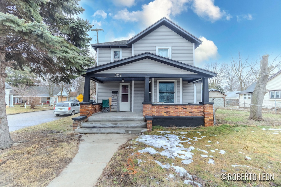 922 Burton St SW, Wyoming, MI 49509 - photo 1