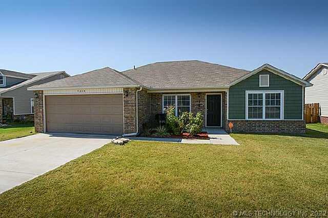 9228 S 256th East Ave, Broken Arrow, OK 74014 - photo 1